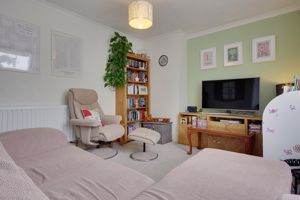 Lounge- click for photo gallery